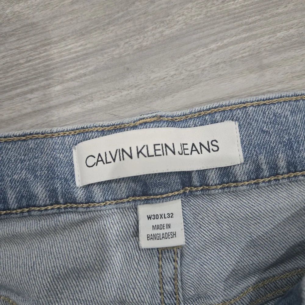 Calvin Klein Jeans Light Blue Denim - Picture 2 of 3